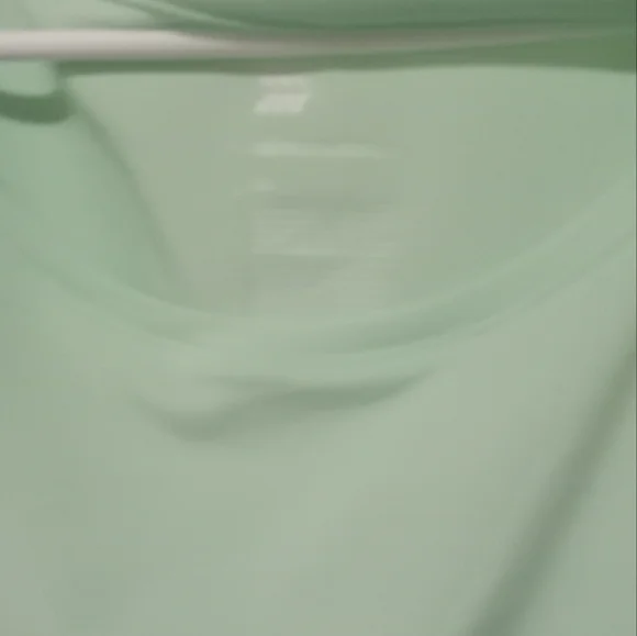 Woman all in motion shirt  size 3XL green - Picture 2 of 4